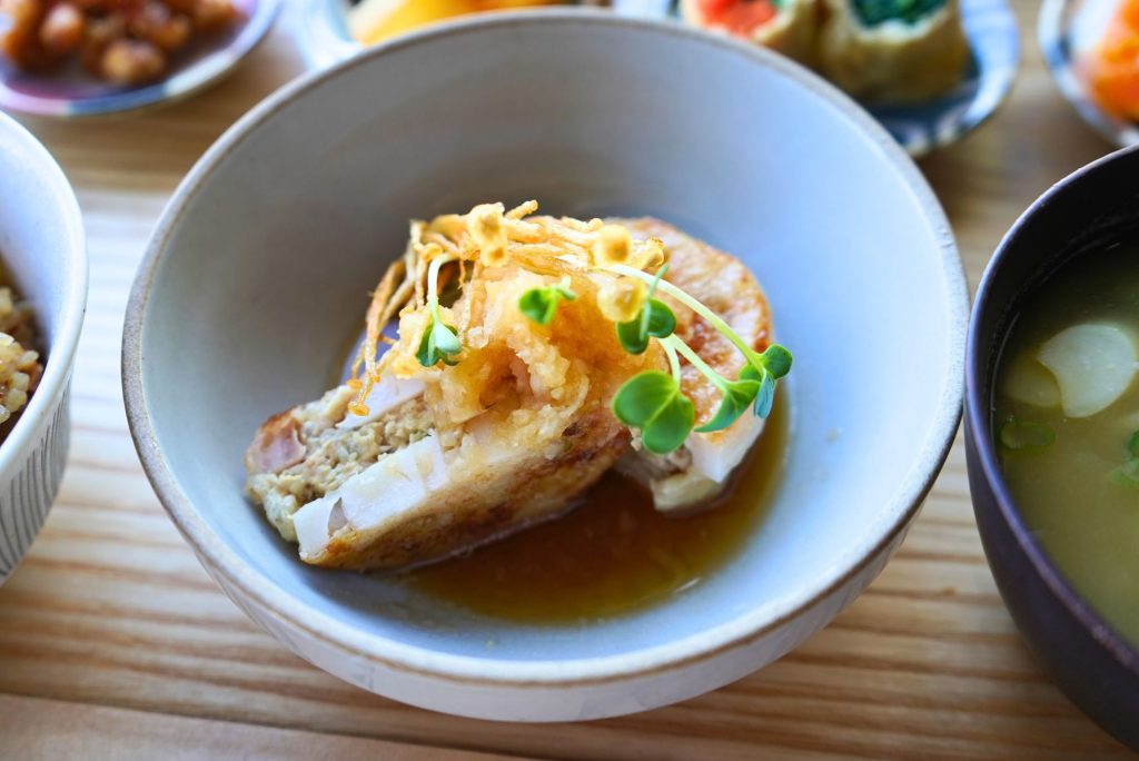 蓮根はさみ焼きのだしみぞれ煮